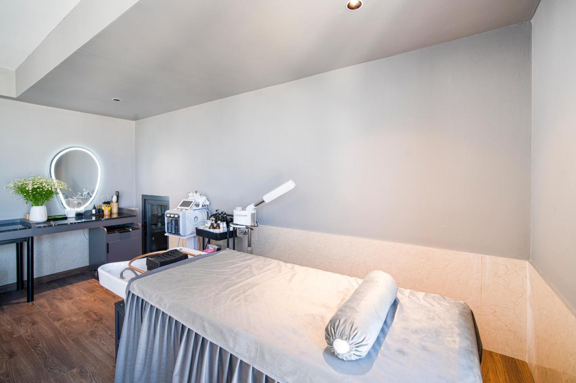 Luxtery Hotel & Spa Дананг Екстериор снимка