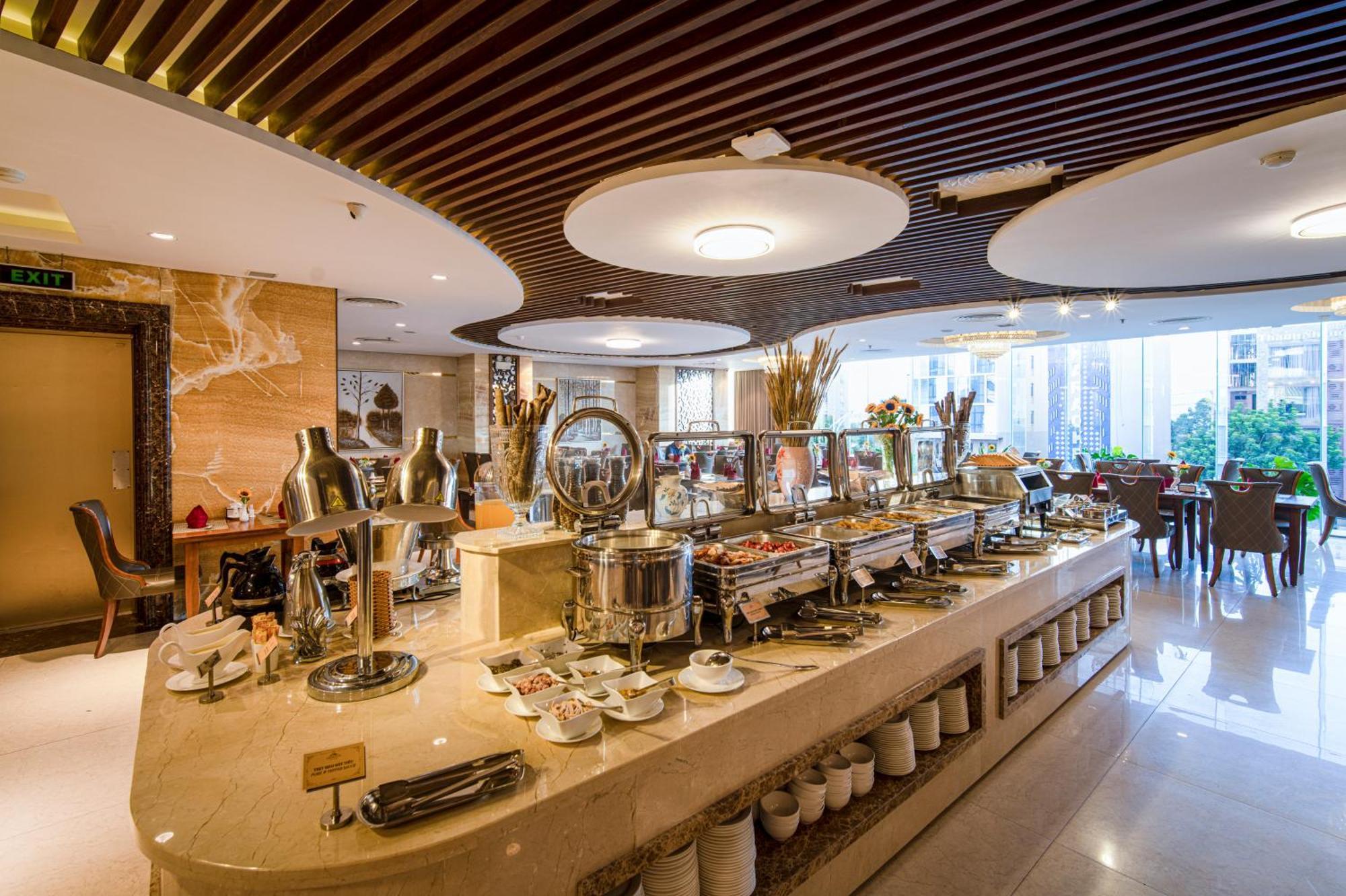 Luxtery Hotel & Spa Дананг Екстериор снимка
