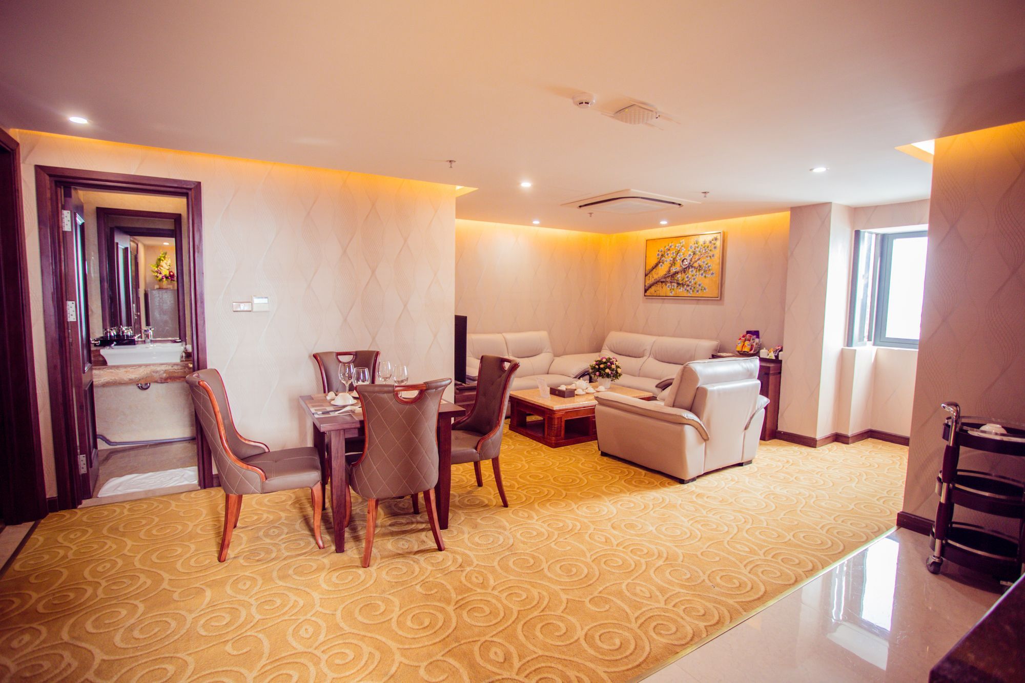 Luxtery Hotel & Spa Дананг Екстериор снимка